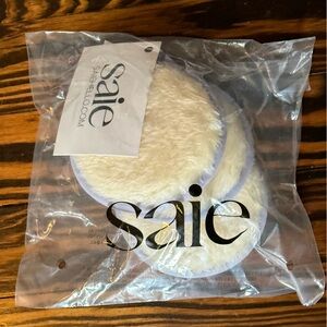 Makeup Beauty Rounds- Reusable NWT